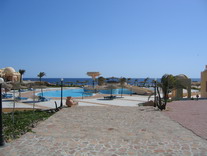 Pool02