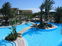 Pool2