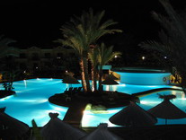 Pool_by_Night