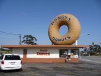 Randys Donuts LA