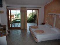 Zimmer Hotel La Marinedda Sardinien